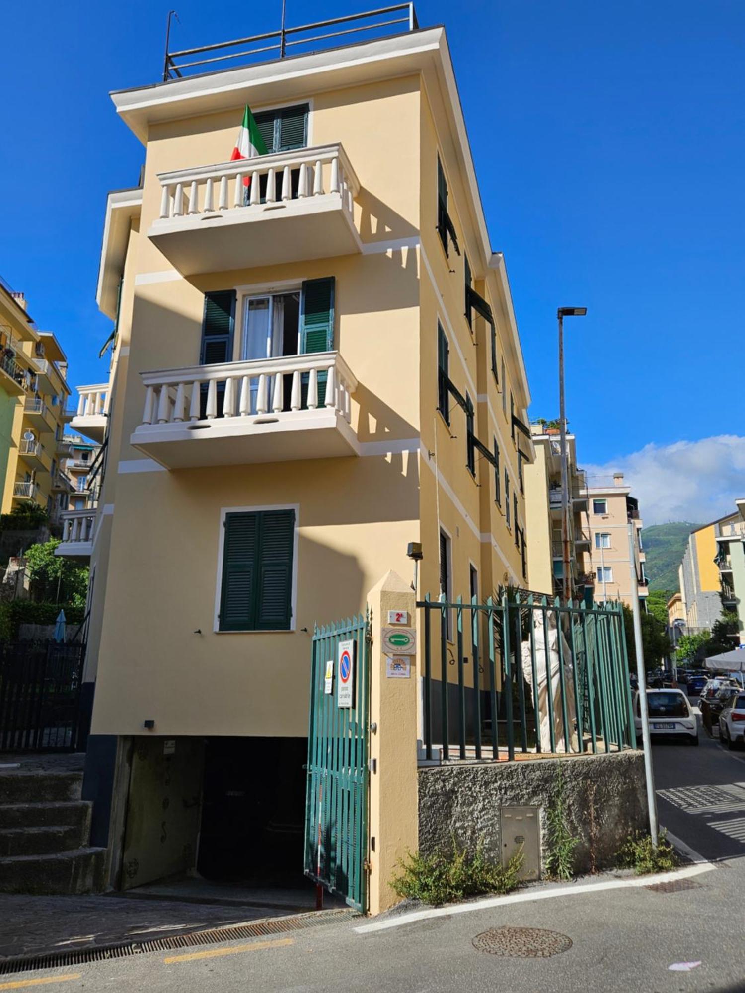 House Leomar Di Sara Hotel Genoa Exterior photo